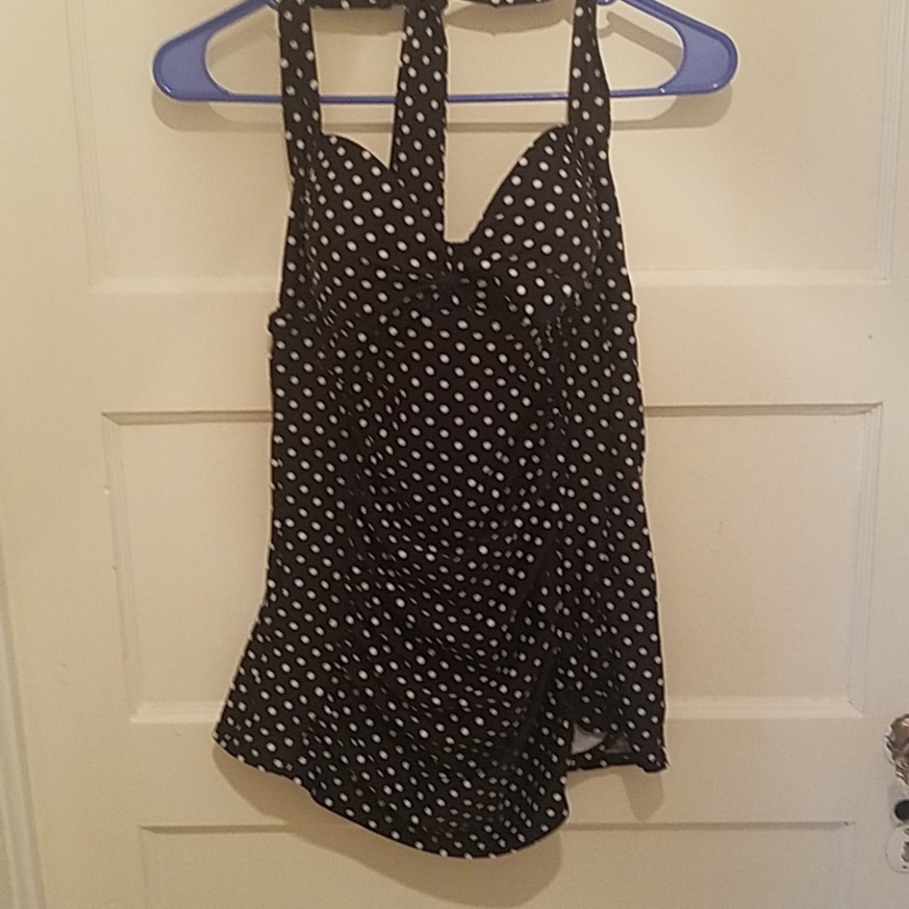 Retro halter polka dot suit
